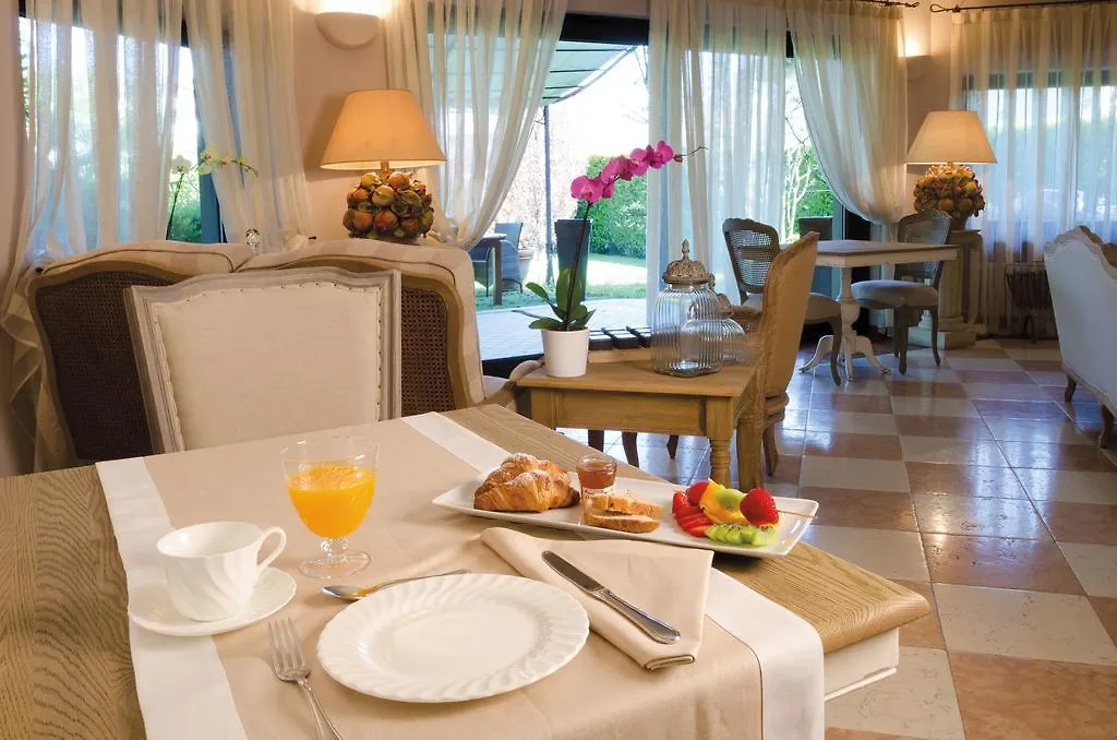 Like Home Boutique Hotel Azzano San Paolo